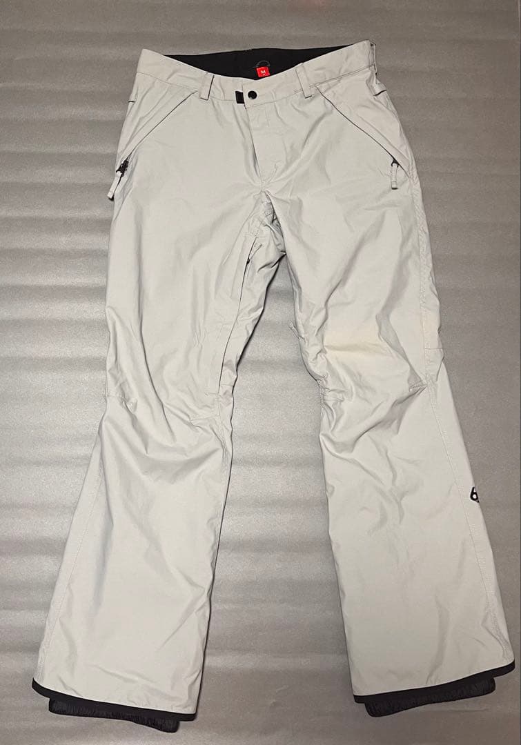 686 (シックスエイトシックス) スノーボードウェア パンツ ベルト付き