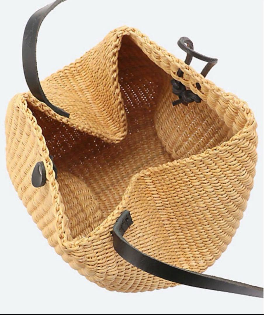 [極美品] イネスブレッサンドショルダーバッグ