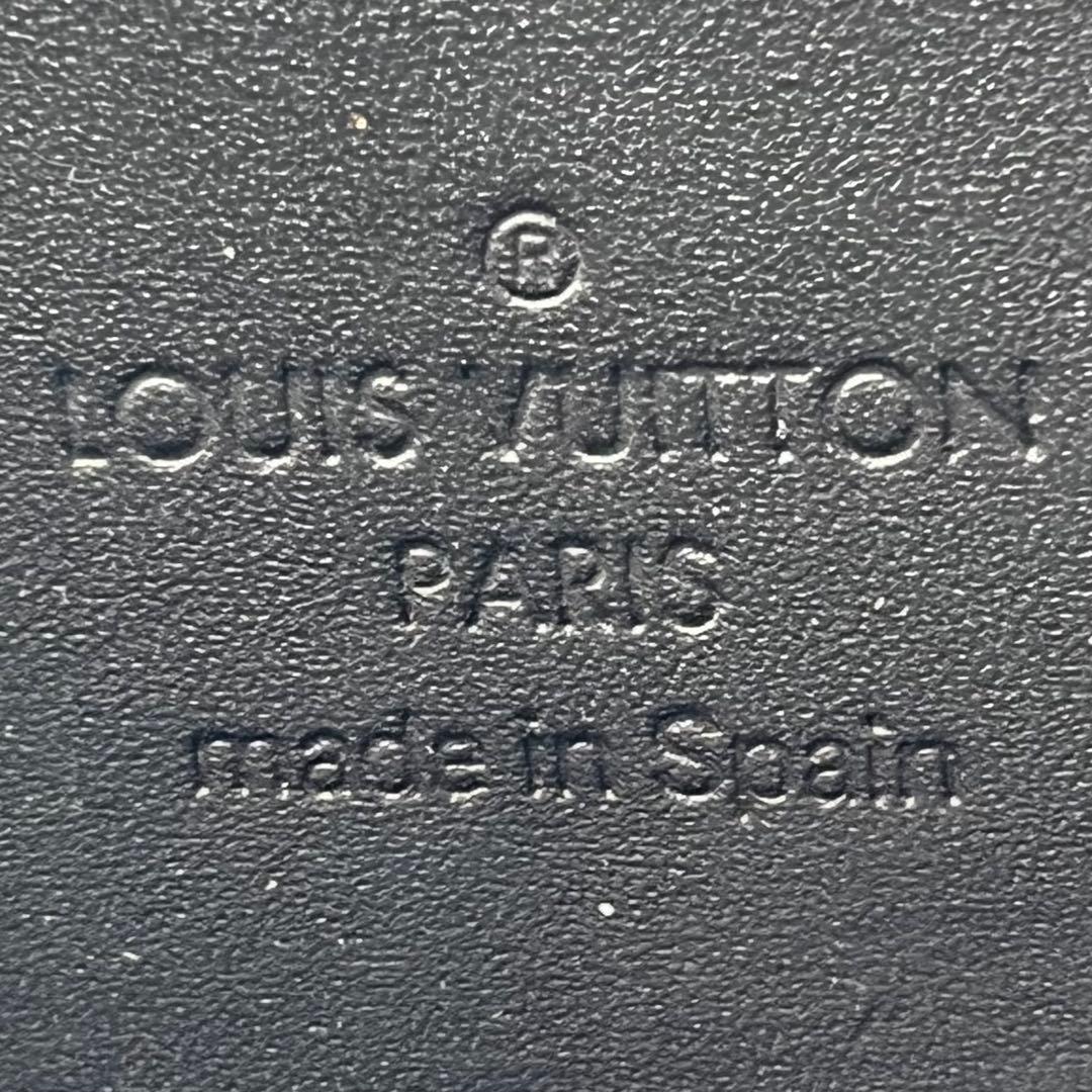 ルイヴィトン ヴェルニ アマラント ジッピーウォレット モノグラム M93522