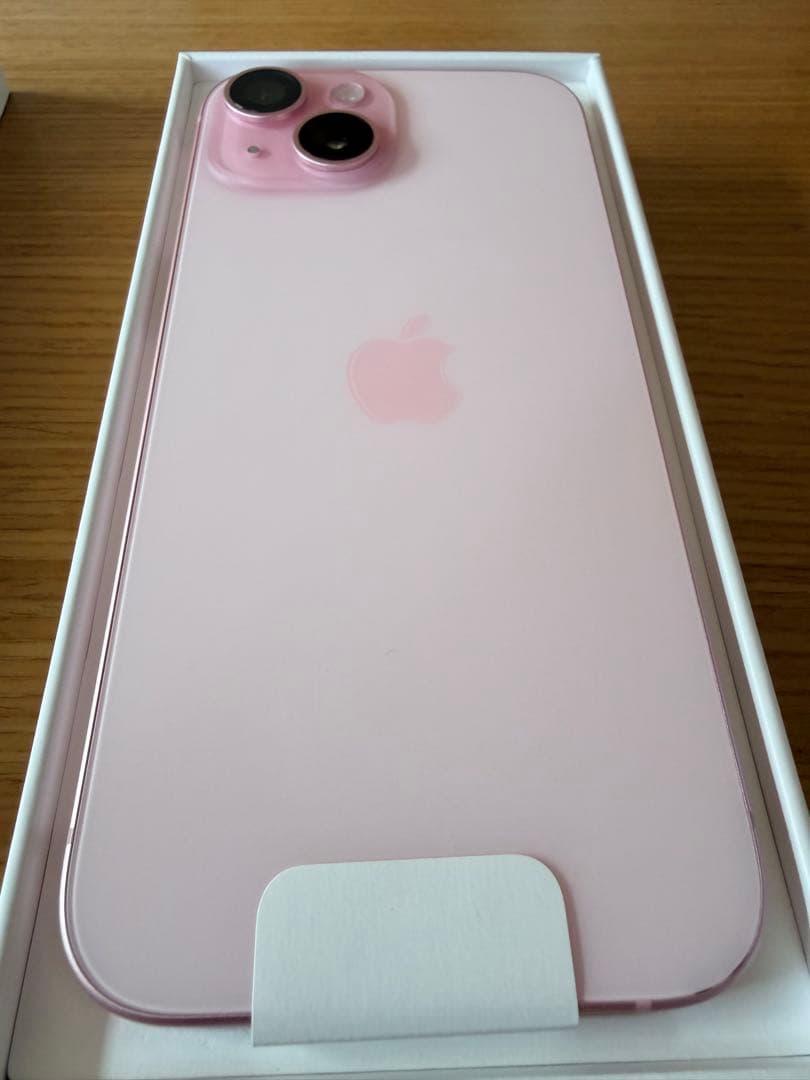 Apple iPhone 15 128G ピンク 本体　バッテリー状態86%