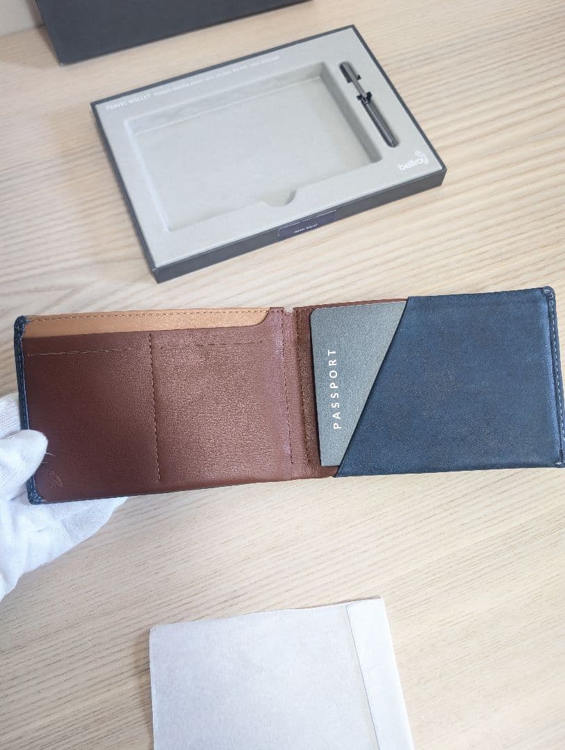 新品　bellroy ベルロイ　トラベルウォレット　パスポートケース