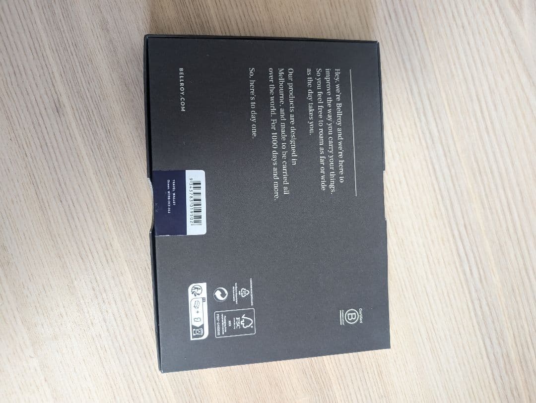 新品　bellroy ベルロイ　トラベルウォレット　パスポートケース