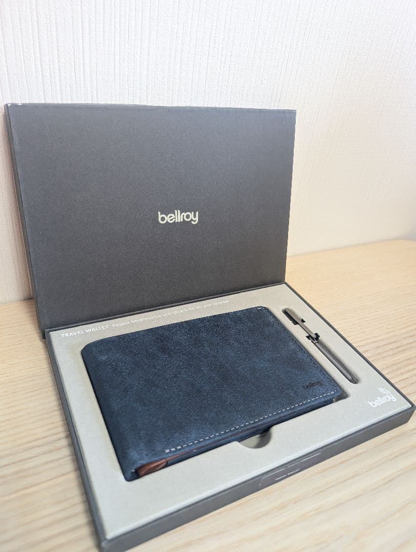 新品　bellroy ベルロイ　トラベルウォレット　パスポートケース