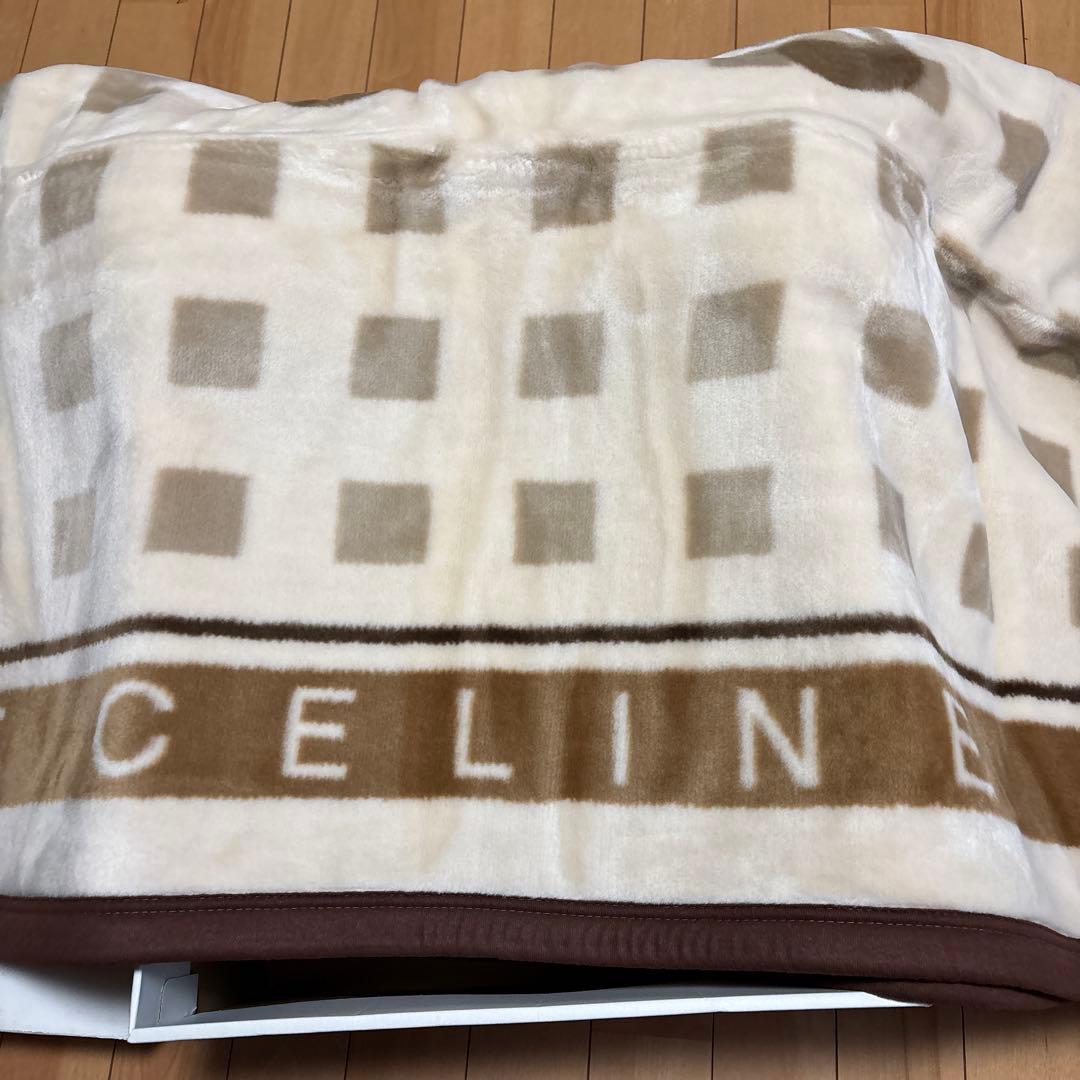 未使用タグ付CELINEアクリルニューマイヤー毛布.ブラウン.日本製