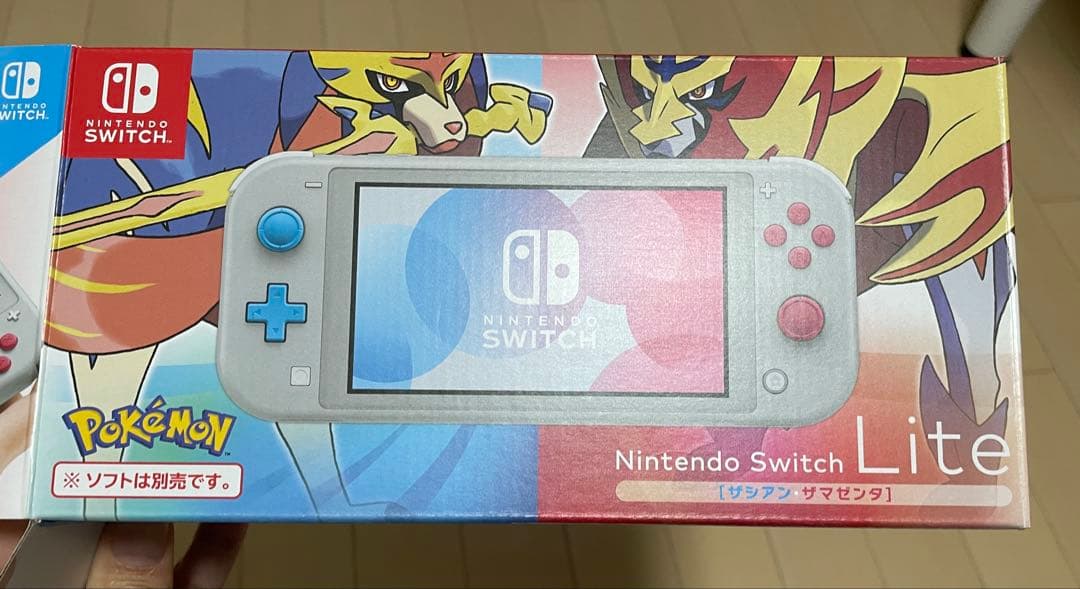Nintendo Switch Lite ポケモン　ザシアン・ザマゼンタ