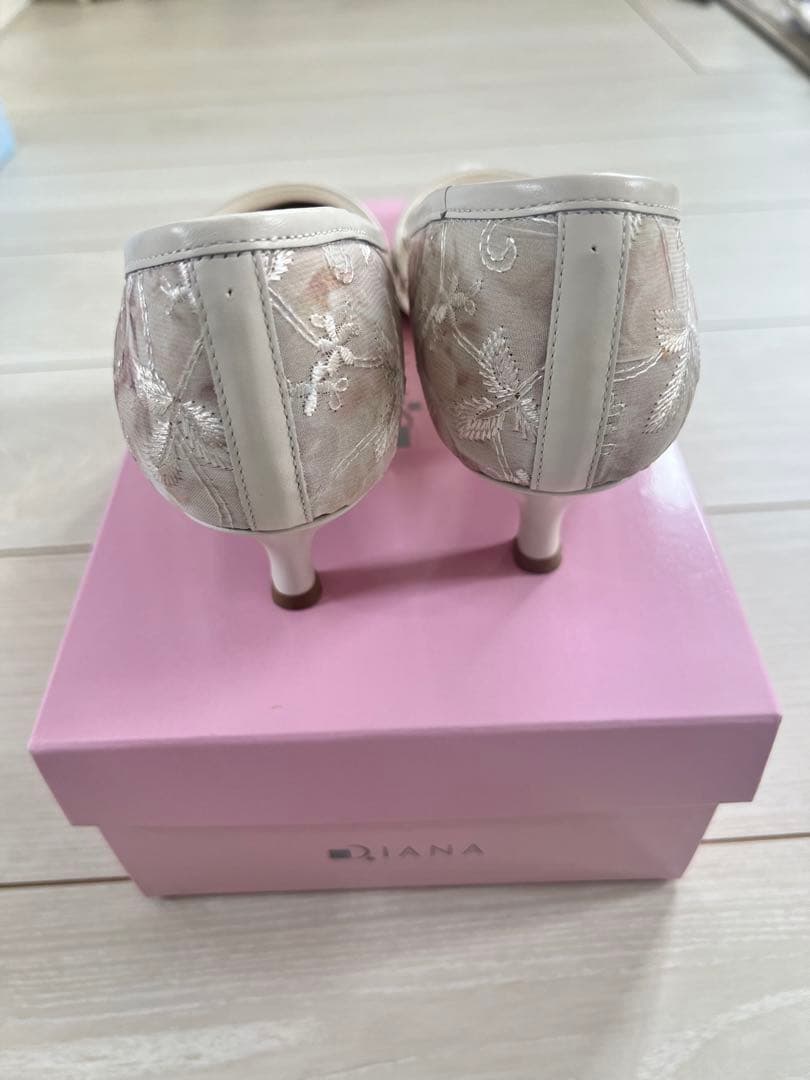 【DIANA】《ブーケコレクション》メリージェーンパンプス アイボリーブーケ