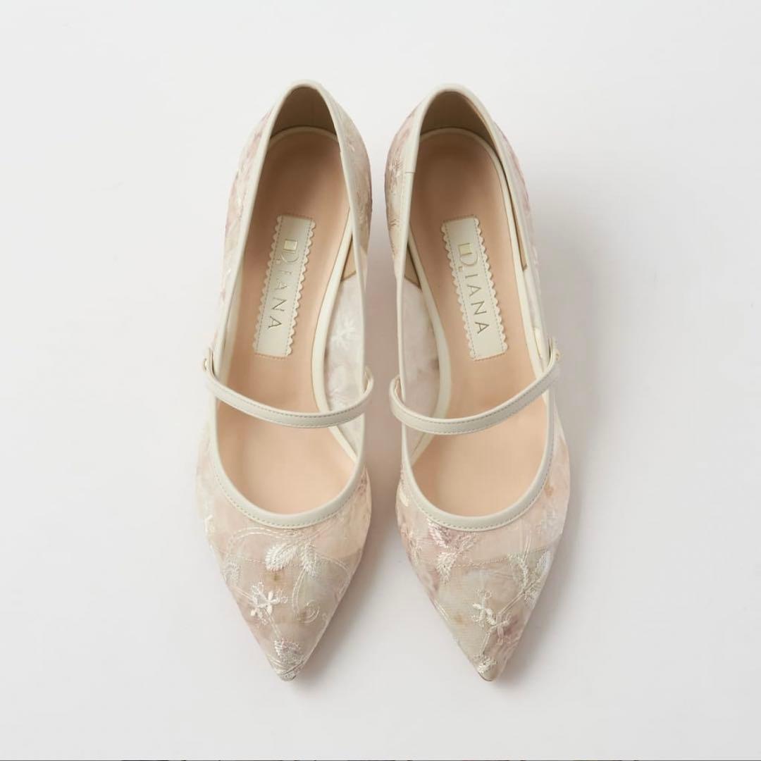 【DIANA】《ブーケコレクション》メリージェーンパンプス アイボリーブーケ