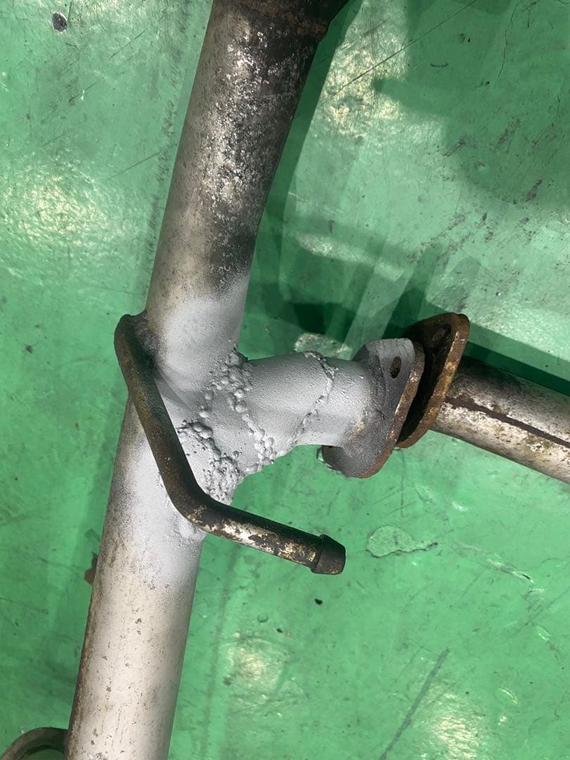 あつや様．専用30プリウス　左テールパイプ4本出しマフラー（加工品