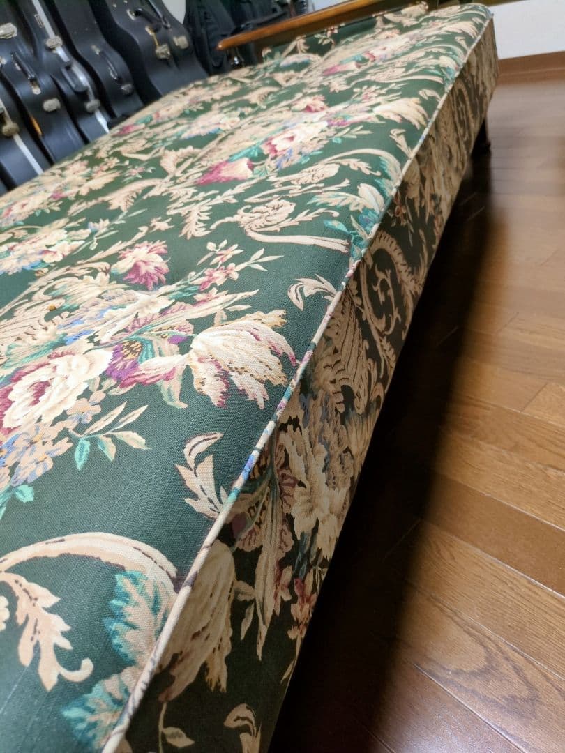 ◎引越しに伴い出品します◎カリモク　ソファベッド　3人がけ