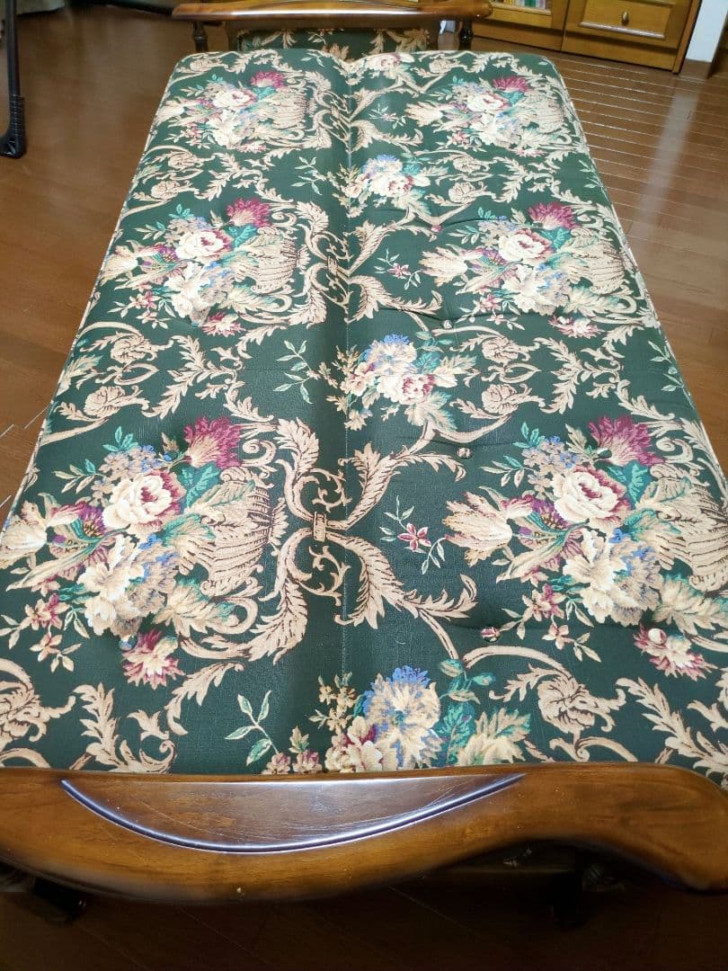 ◎引越しに伴い出品します◎カリモク　ソファベッド　3人がけ