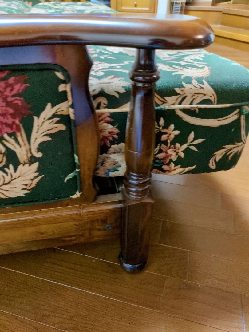 ◎引越しに伴い出品します◎カリモク　ソファベッド　3人がけ