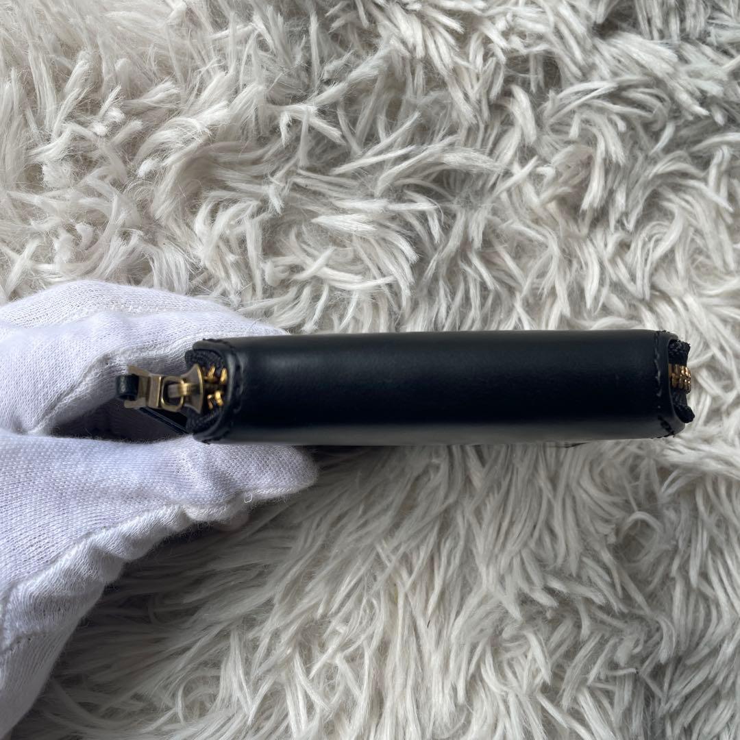 【未使用レベル】スロウ ラウンド 二つ折り財布 ブラック