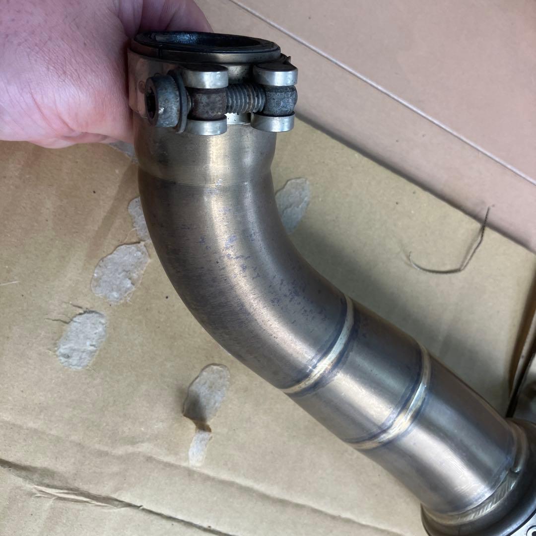 Akrapovic マフラー