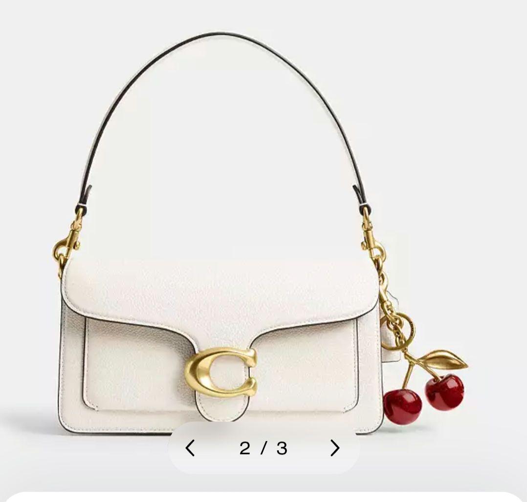 専用未開封プレゼント用COACH チェリーバッグチャーム