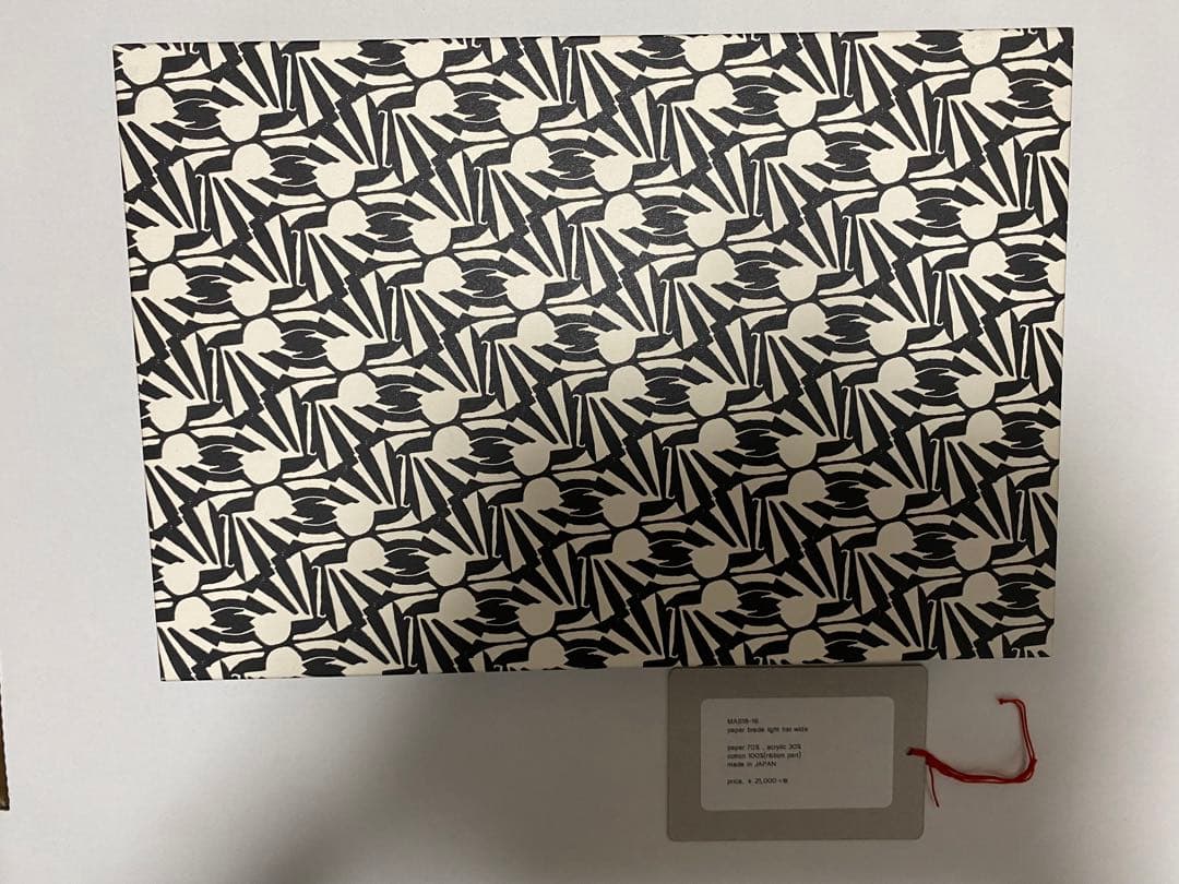 【mature ha.】マチュアーハ BOXED HAT ブラック　麦わら帽子