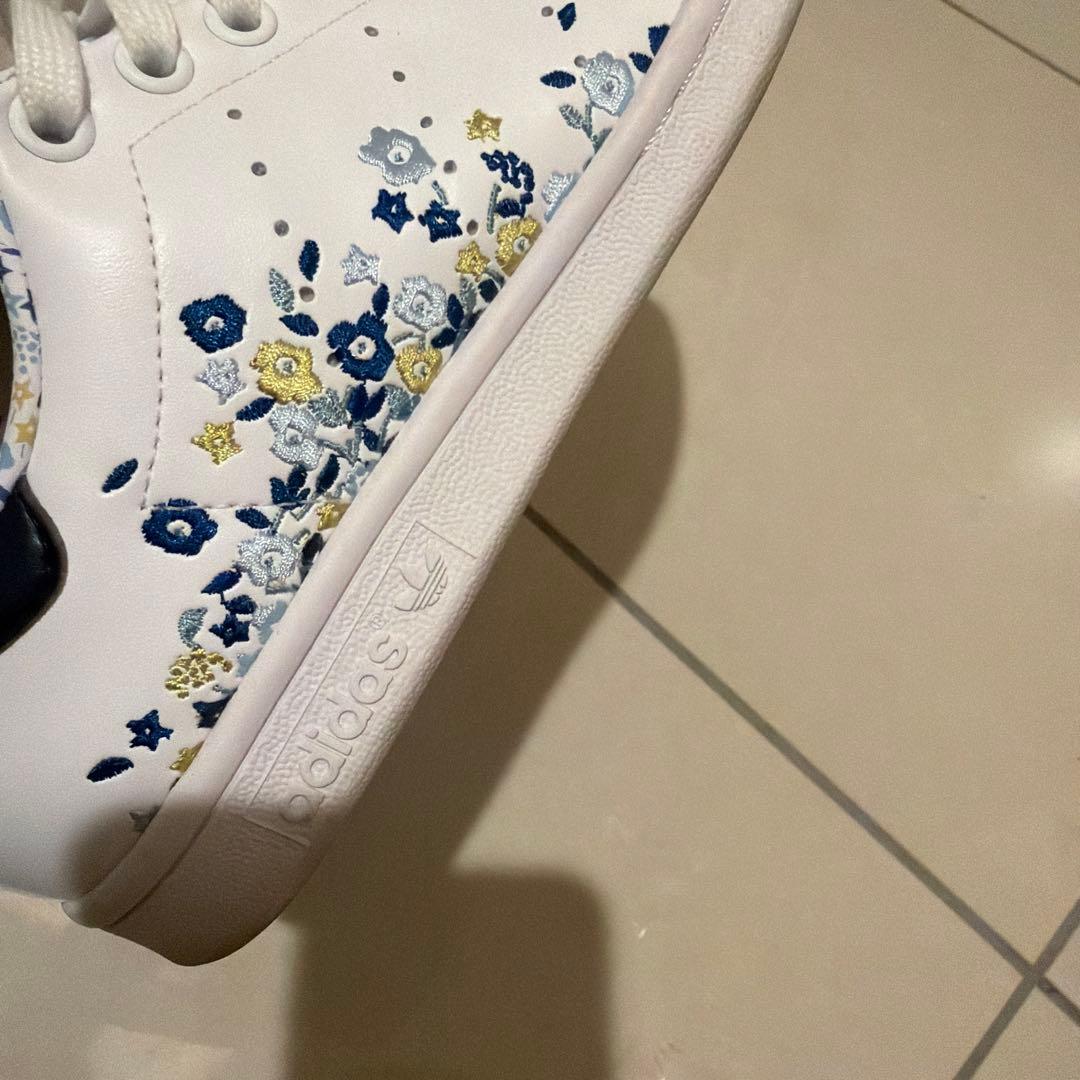 adidas Stan Smith リバティ　ロンドン　刺繍　23.5