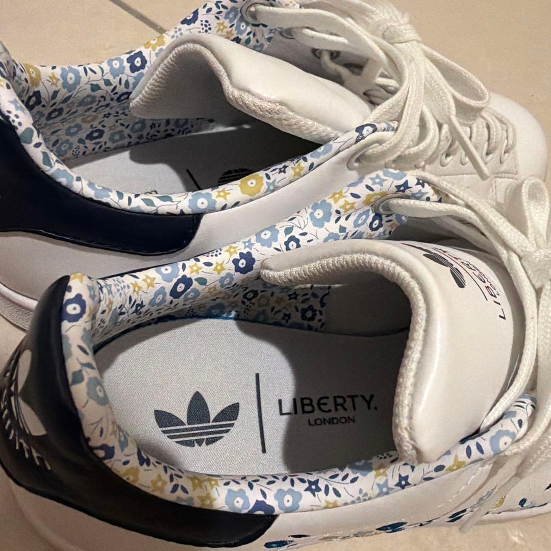 adidas Stan Smith リバティ　ロンドン　刺繍　23.5