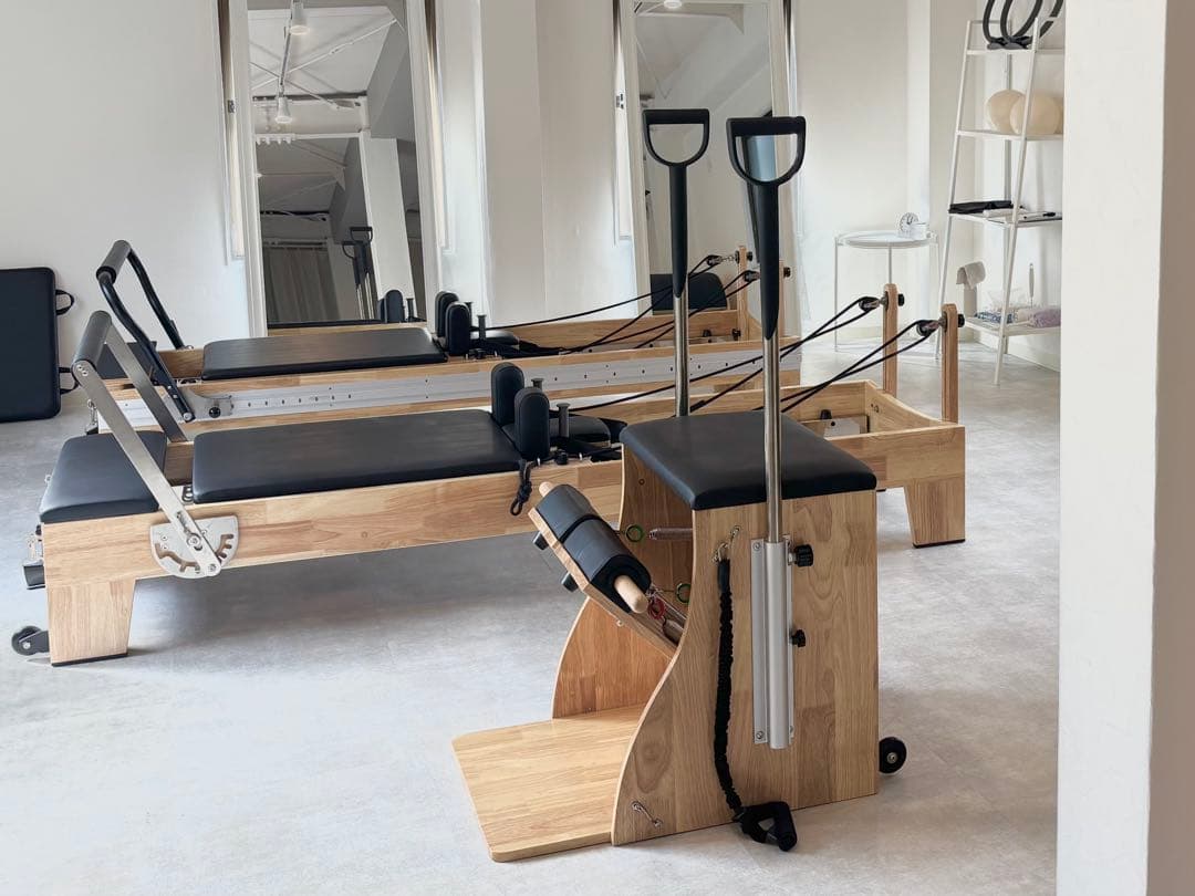 【新品 送料込み】チェア/ピラティス