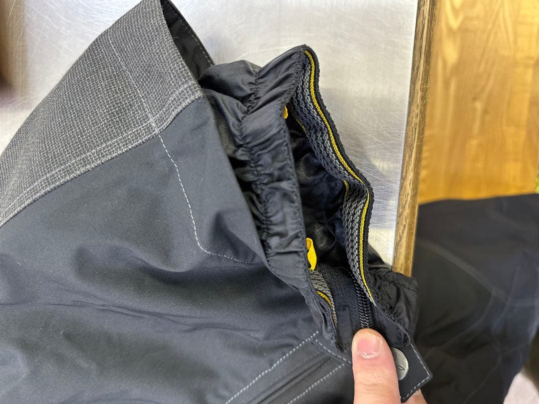 モンチュラ スキーパンツ サスペンダー付き