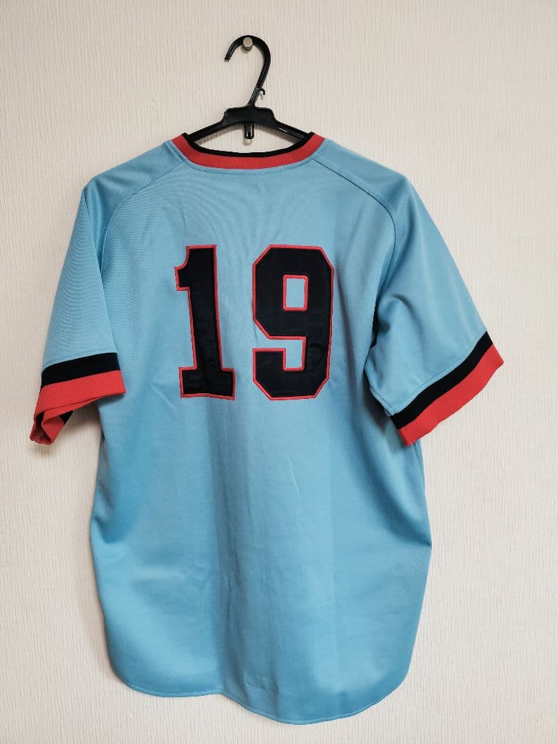 広島東洋カープ／”背番号19” ユニフォーム（サイズ：L／カープオリジナル）