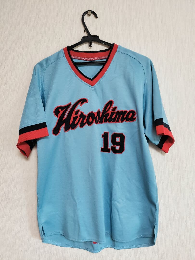 広島東洋カープ／”背番号19” ユニフォーム（サイズ：L／カープオリジナル）