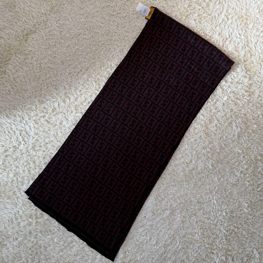 ☆極美品☆FENDI フェンディ　マフラー　ズッカ　ダークブラウン　ウール
