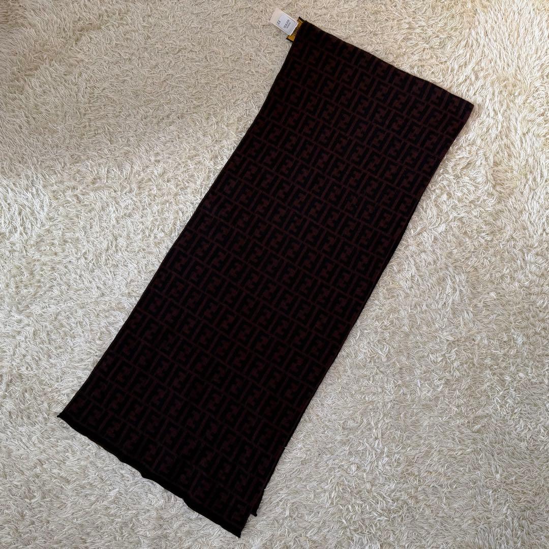 ☆極美品☆FENDI フェンディ　マフラー　ズッカ　ダークブラウン　ウール