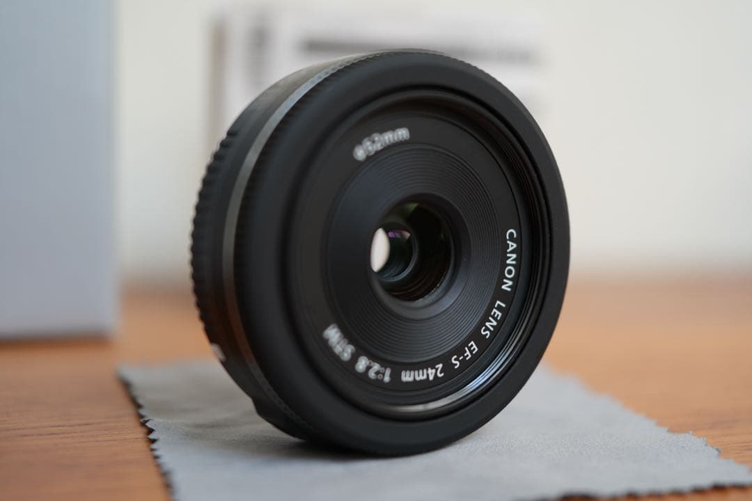 EFS24mm F2.8 STM　キヤノン　単焦点　APS-C対応 　CANON