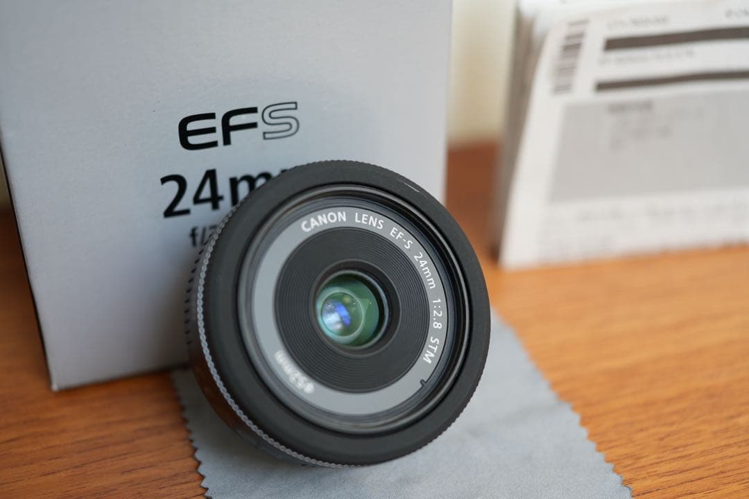 EFS24mm F2.8 STM　キヤノン　単焦点　APS-C対応 　CANON