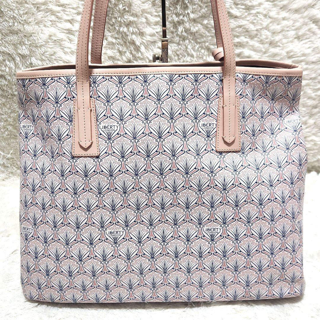 美品 大容量 A4収納可 LIBERTY マールボロ トートバッグ アイフィス