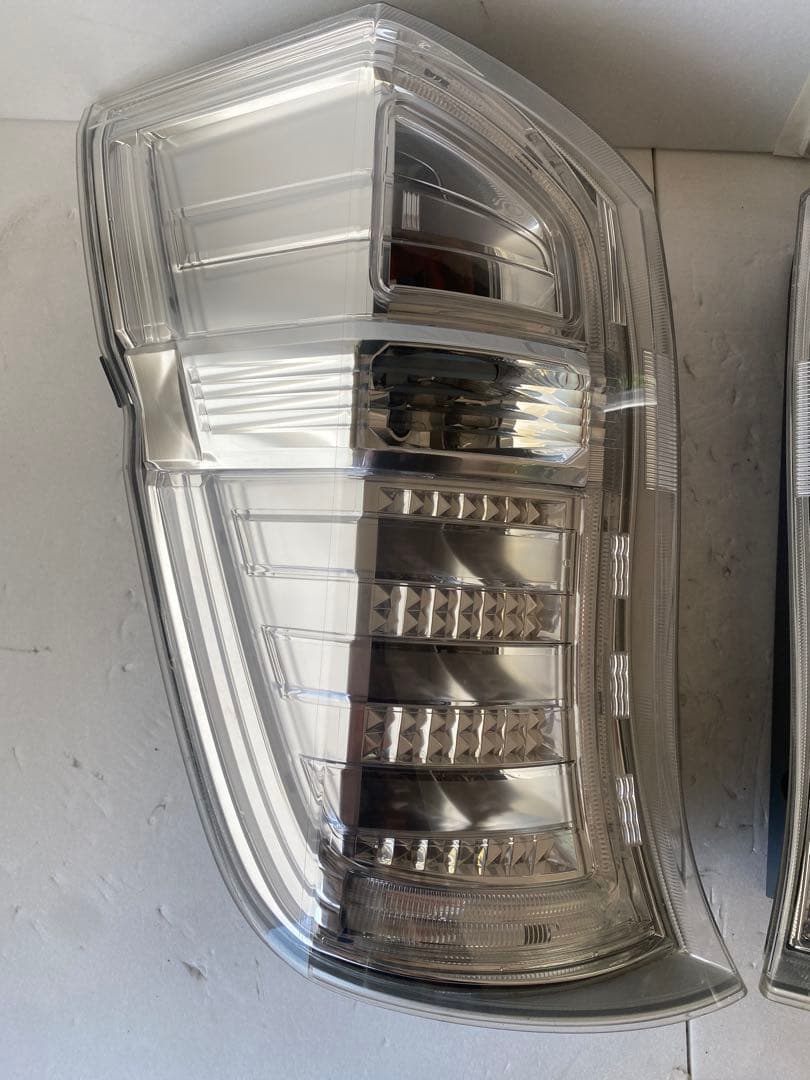 ホンダ ステップワゴン スパーダ RK5 後期 純正 テールランプ 左右