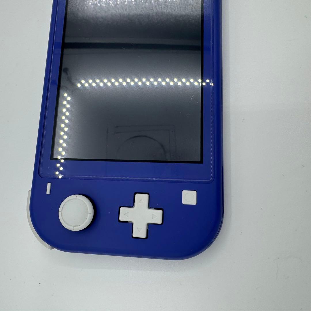 任天堂　スイッチ　ライト　Nintendo Switch rite ブルー