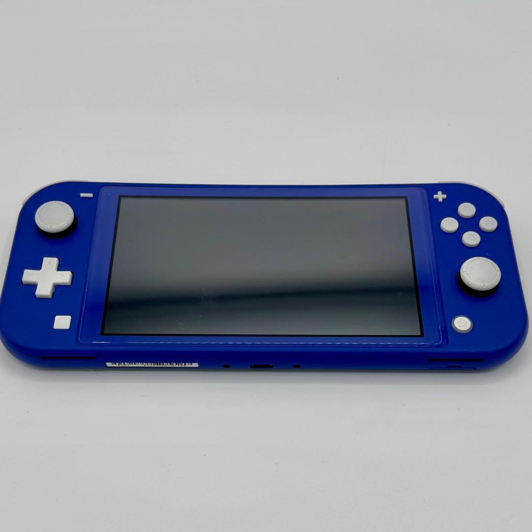 任天堂　スイッチ　ライト　Nintendo Switch rite ブルー