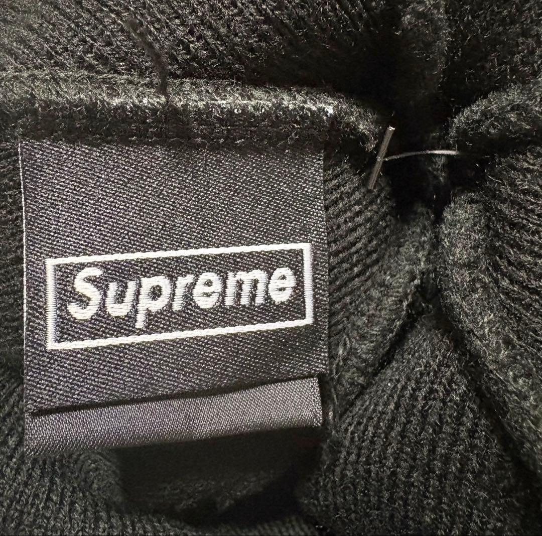 Supreme ボックスロゴビーニー