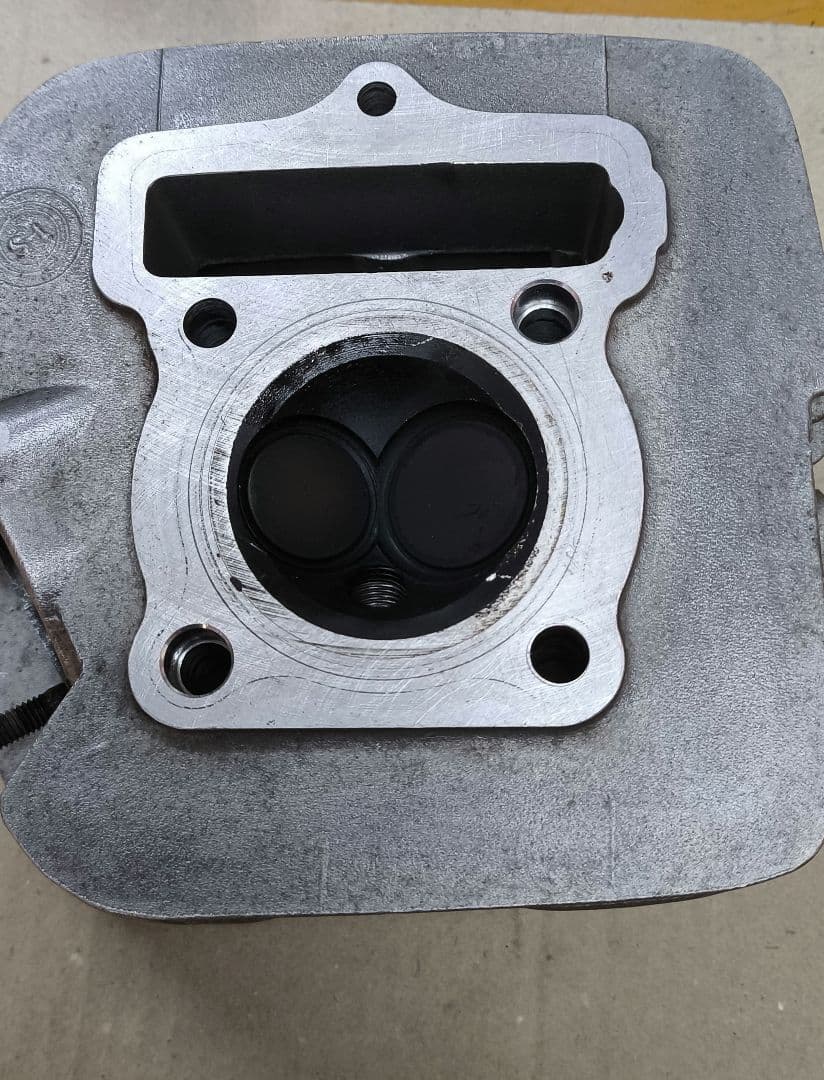 エイプ　キタコSPLシリンダーヘッド