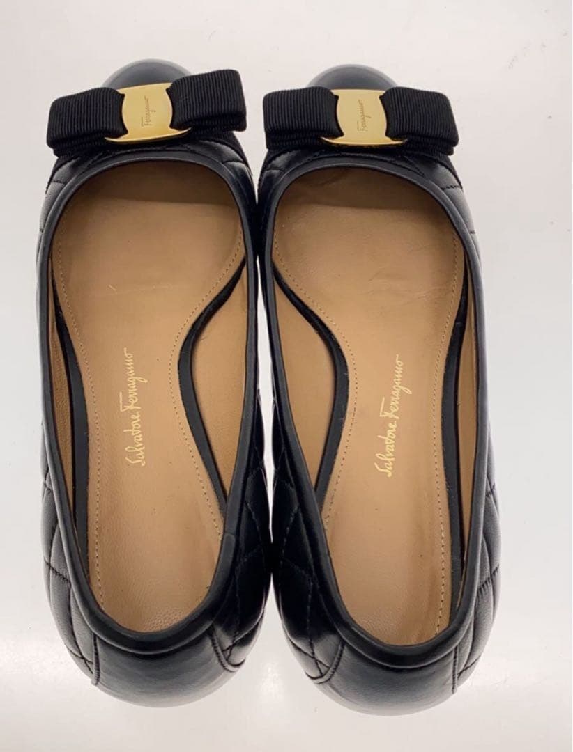 最終値下 SalvatoreFerragamo ヴァラ キルティングUK6D