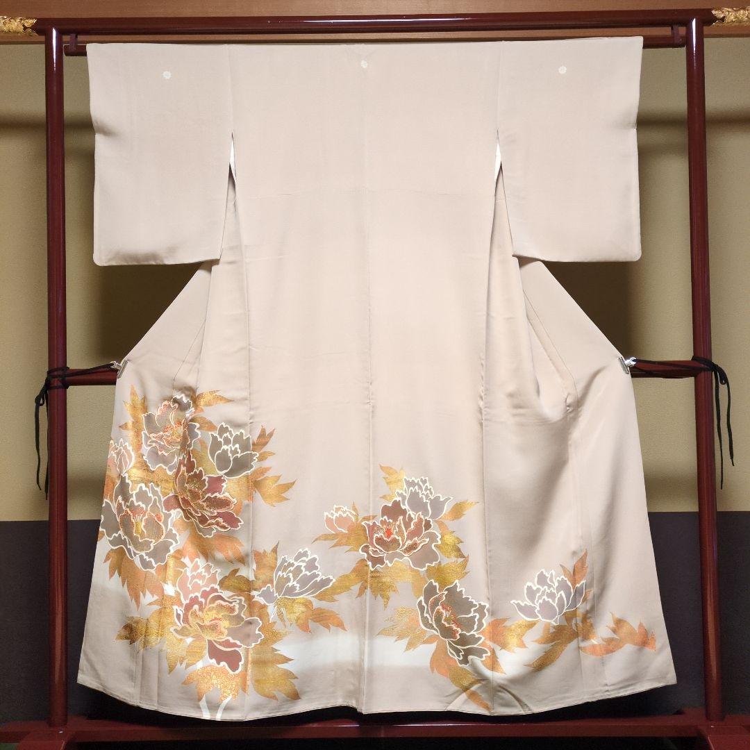 千總謹製！色留袖 ベージュ 花柄