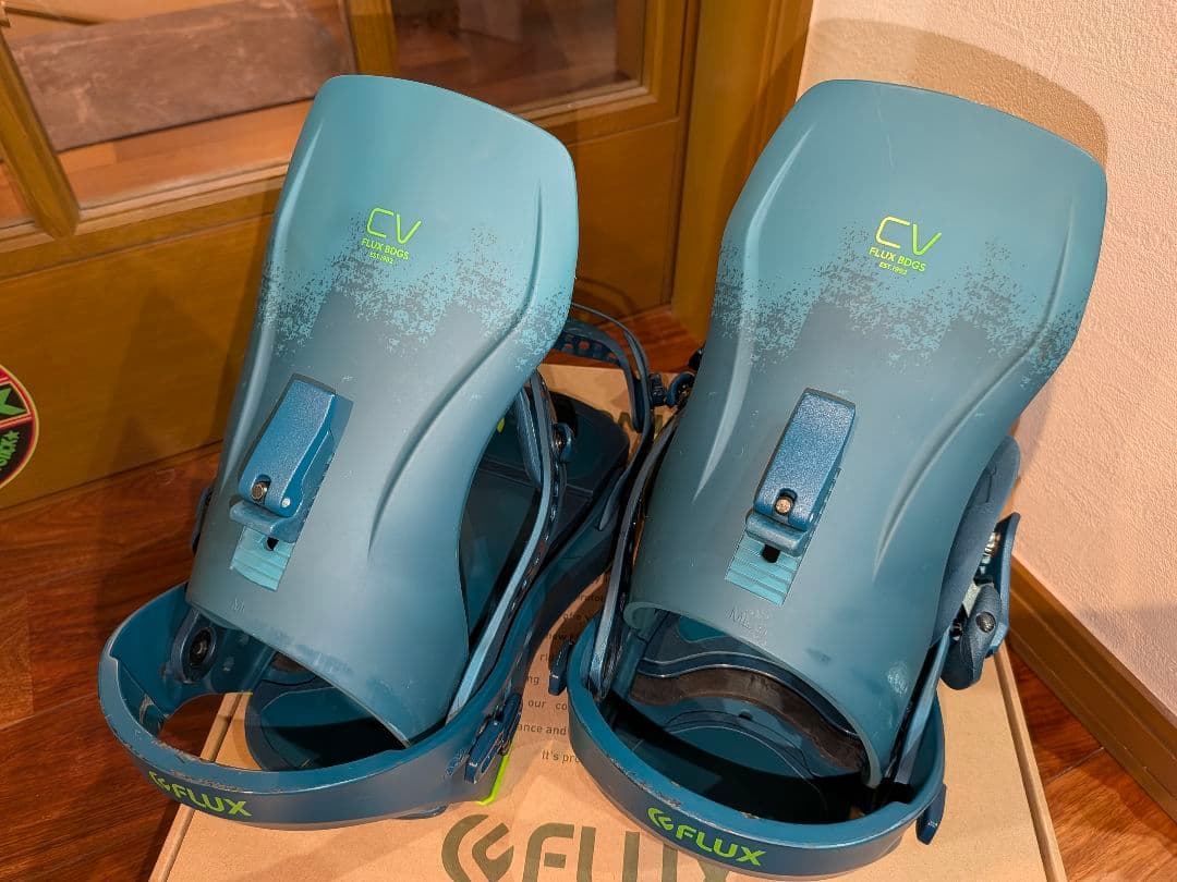 FLUX　CV　限定カラー