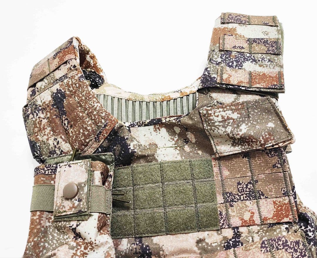 中国軍 中国人民解放軍 21式 星空荒漠迷彩 プレートキャリア 実物生地使用