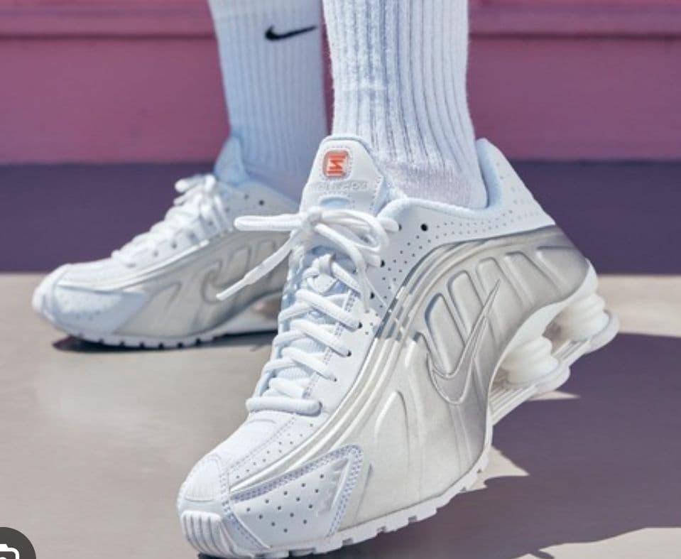 新品未使用！24.5㌢NIKE ショックス★SHOX