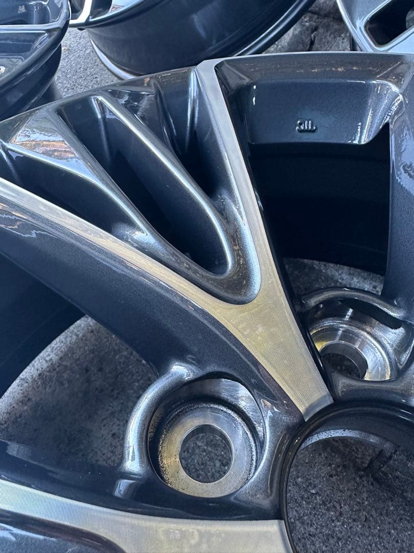 ③ 良品 トヨタ 60系 プリウス Zグレード 純正 19インチ 4本