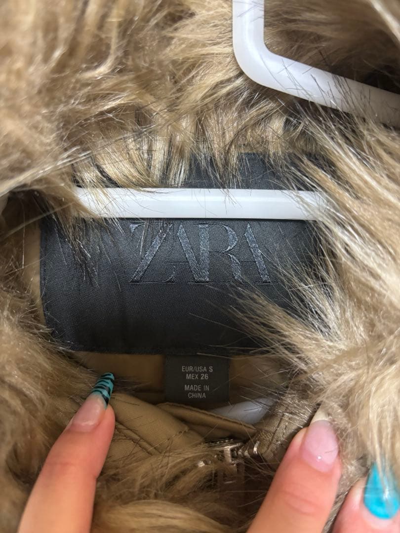 ZARA フェイクファー襟　ボンバージャケットZWCOLLECTION Sサイズ