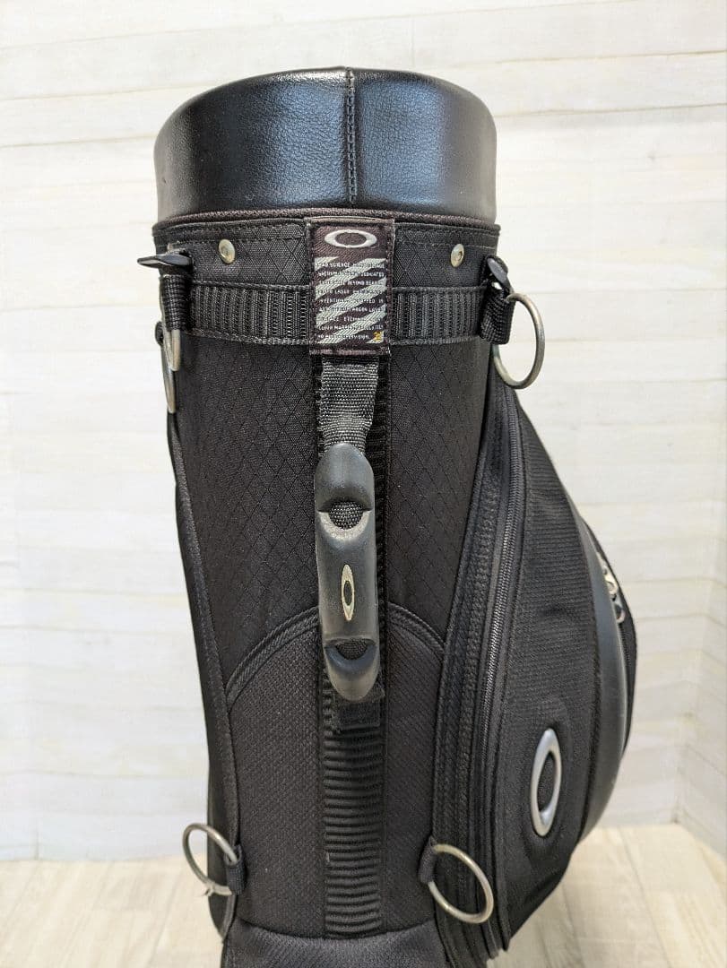 OAKLEY スタンド式キャディバック　オークリー　ブラックゴルフバッグ