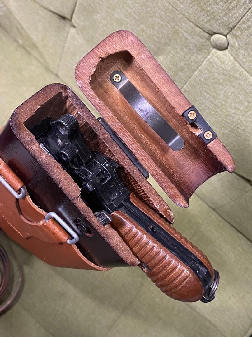 ドイツ軍　モーゼルM712用木製ホルスター&ホルダーとスリング(レプリカ)