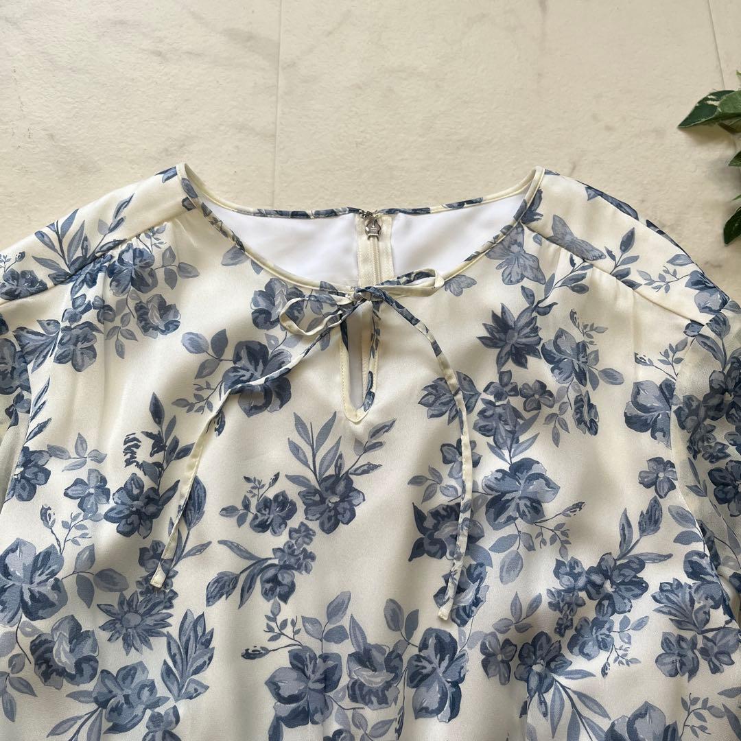 美品　TO BE CHIC 花柄シフォンワンピース　大きいサイズ42 近年　白