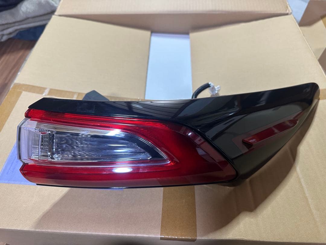 60 ハリアー 後期 純正テールランプ、ドアミラーウィンカー 美品