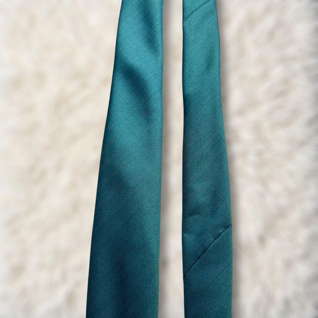 【極美品✨】アットヴァンヌッチ ソリッドタイ セッテピエゲ スフォデラート 毛混