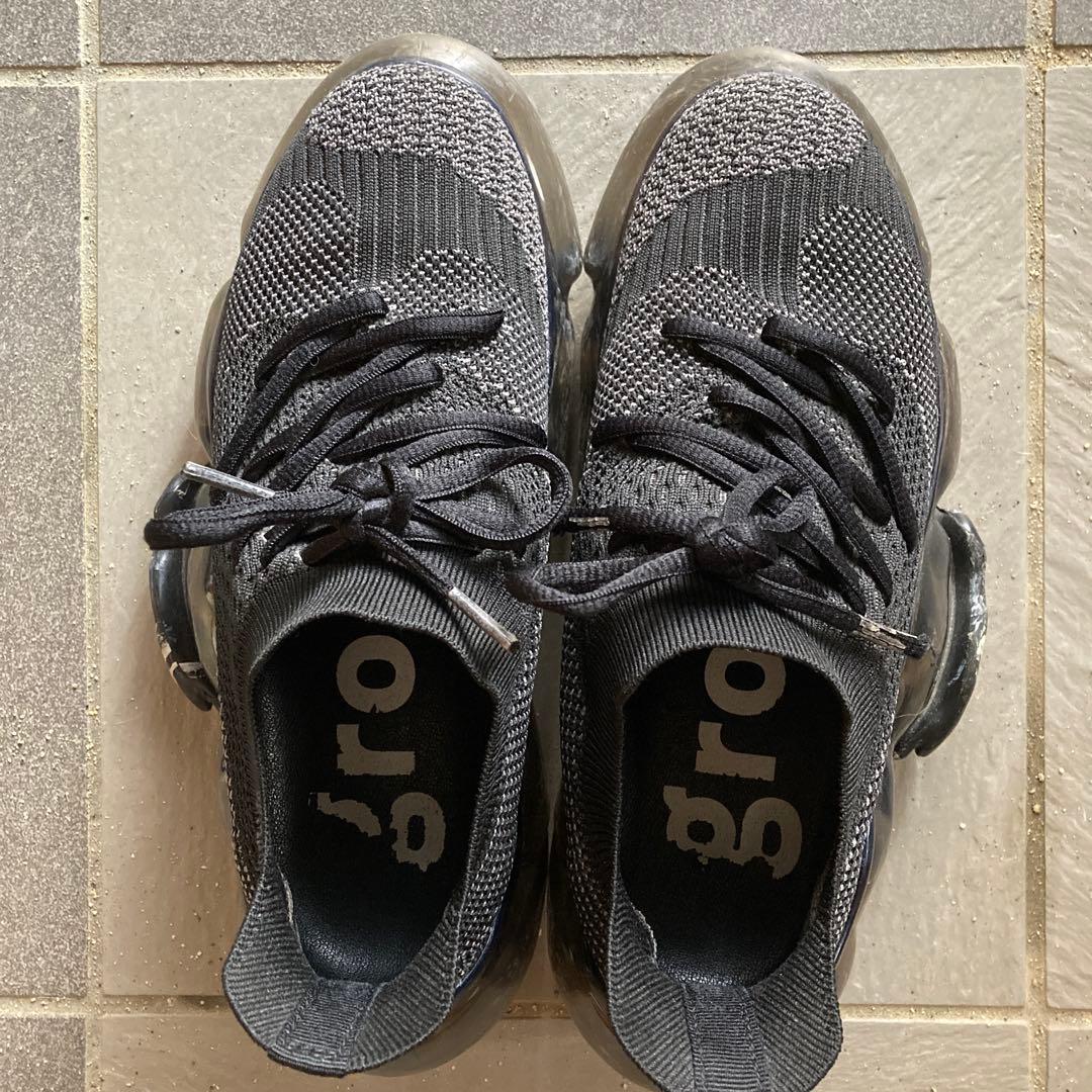 grounds厚底 スニーカー