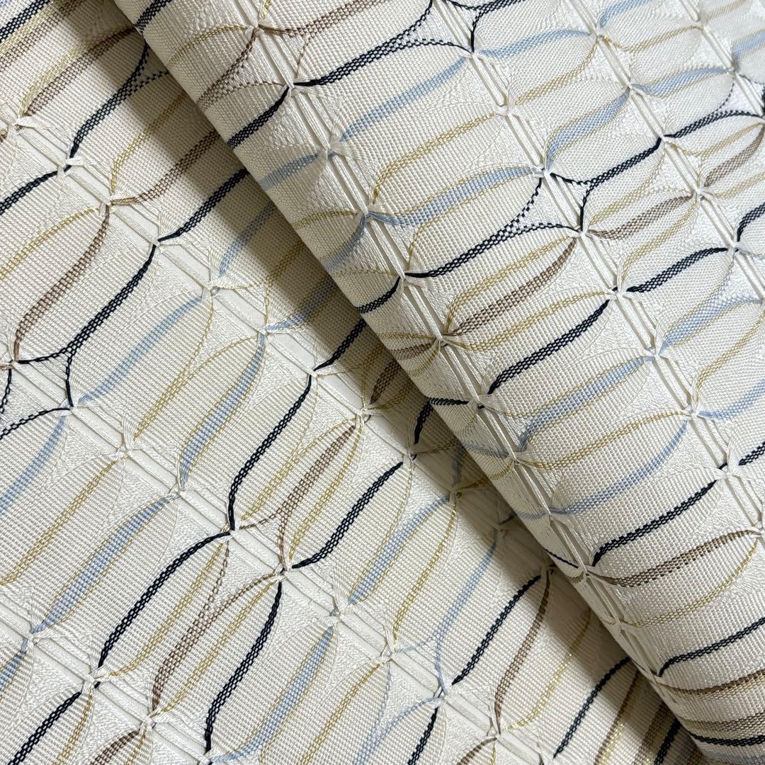 AA19美品袋帯 六通柄 金糸　ひなや工房の織り模様　洒落袋帯 正絹 着物