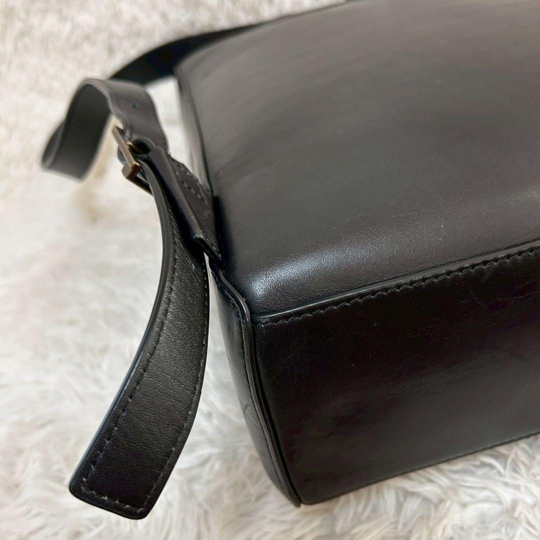 未使用級✨マザーハウス　アンティークスクエア　リュックサック　ブラック